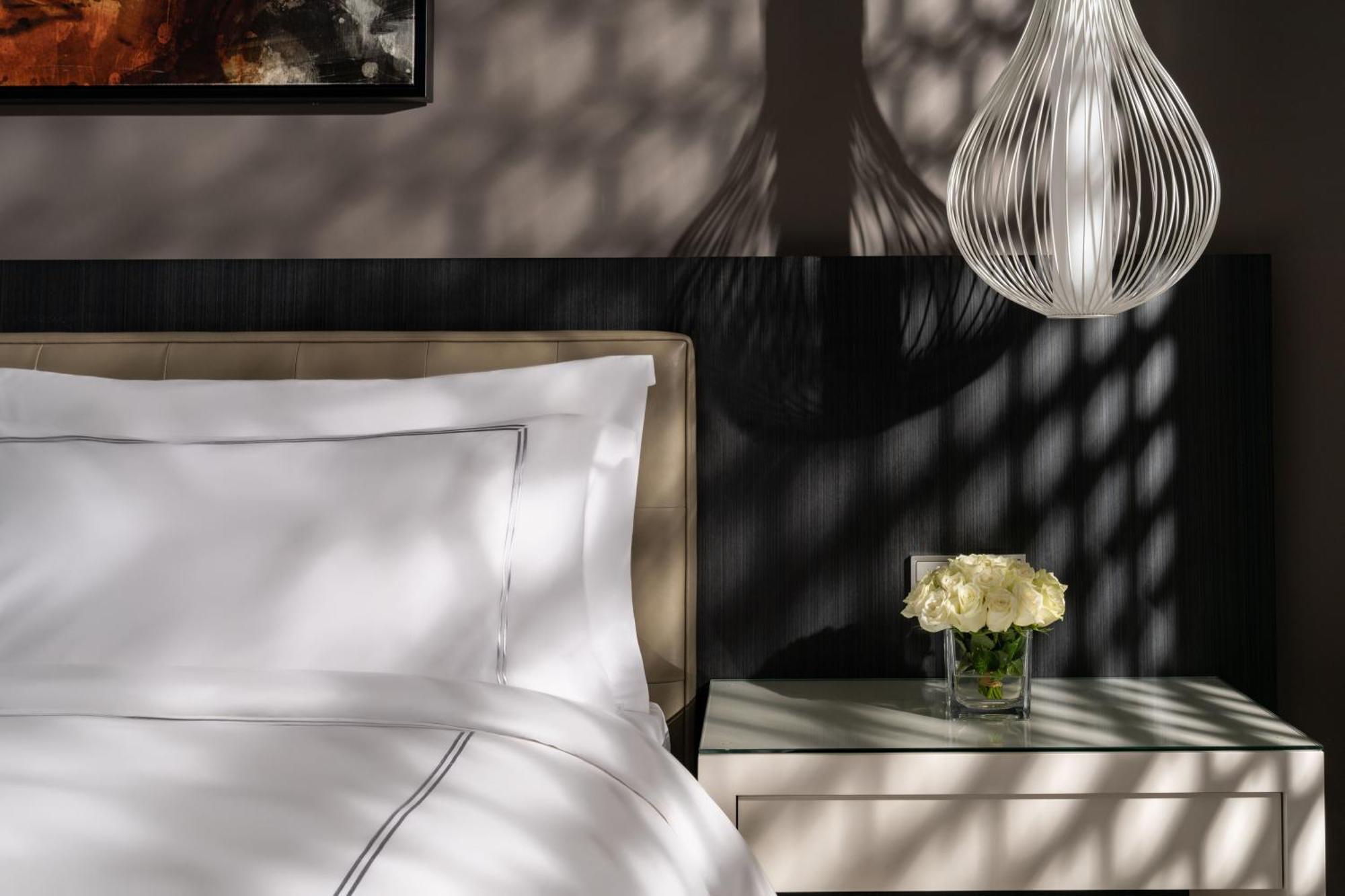 แฟร์มอนต์ ริยาด Hotel ริยาดห์ ภายนอก รูปภาพ A guest room at The St. Regis Dubai