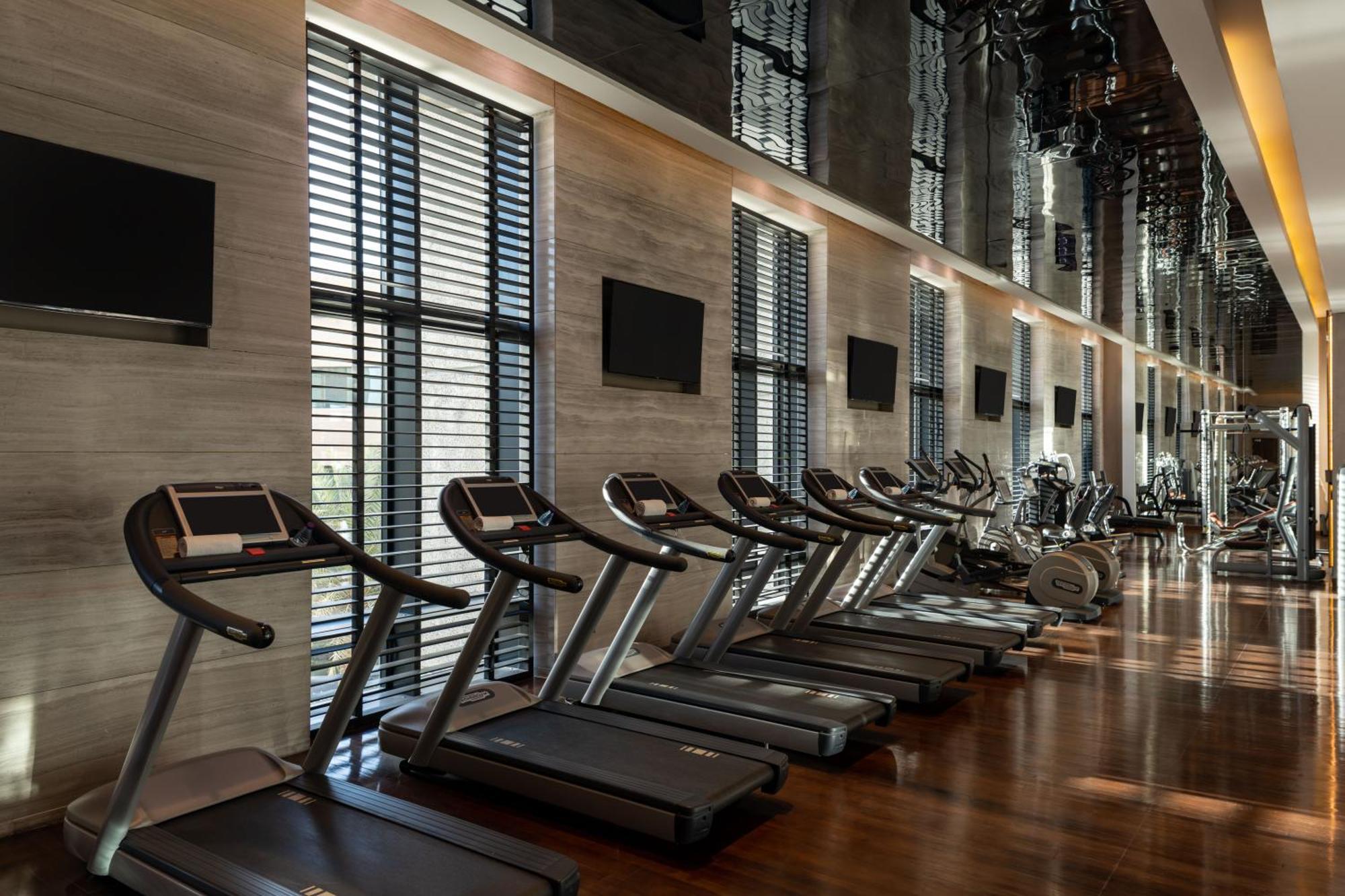 แฟร์มอนต์ ริยาด Hotel ริยาดห์ ภายนอก รูปภาพ The gym at the hotel